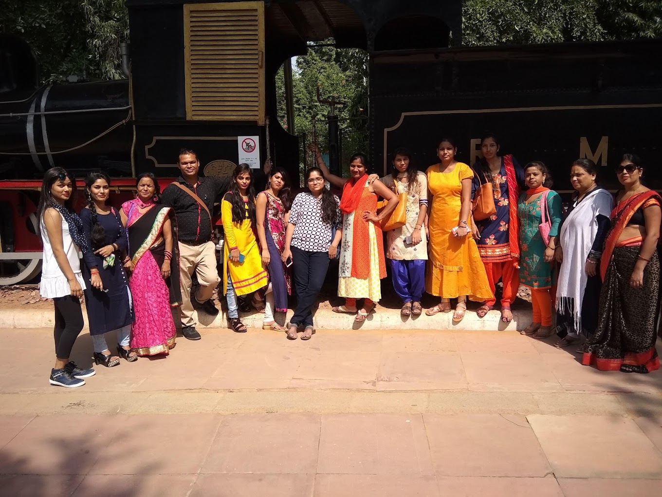 Aggarwal Public Junior High School 3