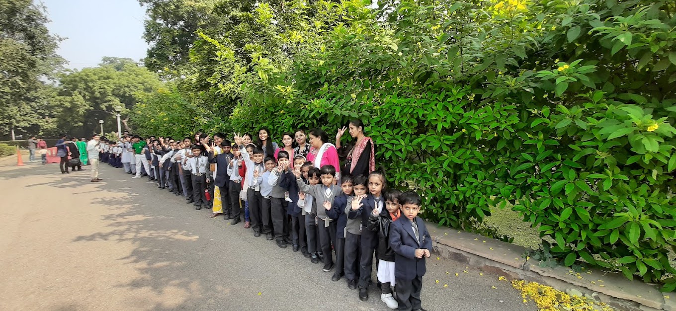 Aggarwal Public Junior High School 19