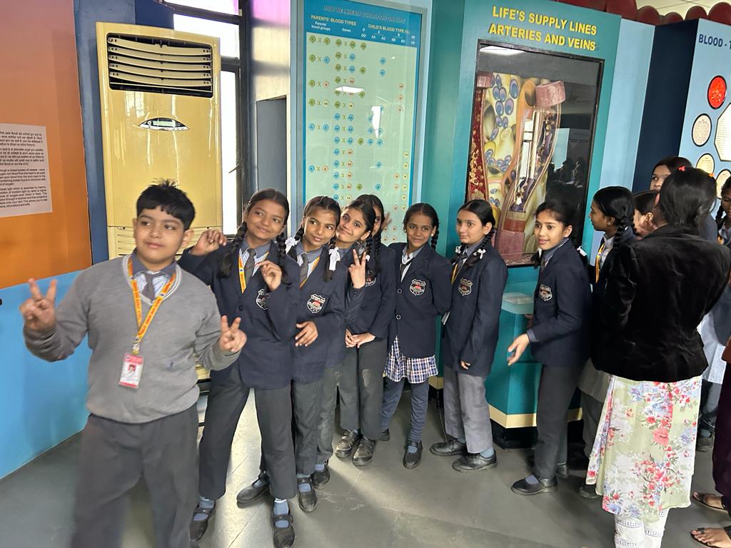 Aggarwal Public Junior High School 22