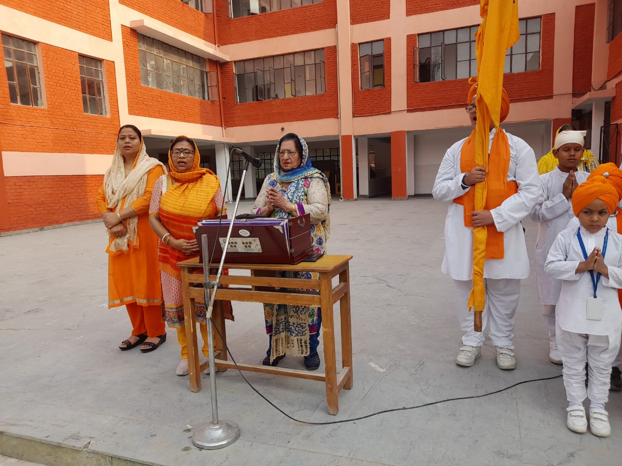 Amar Public School 11