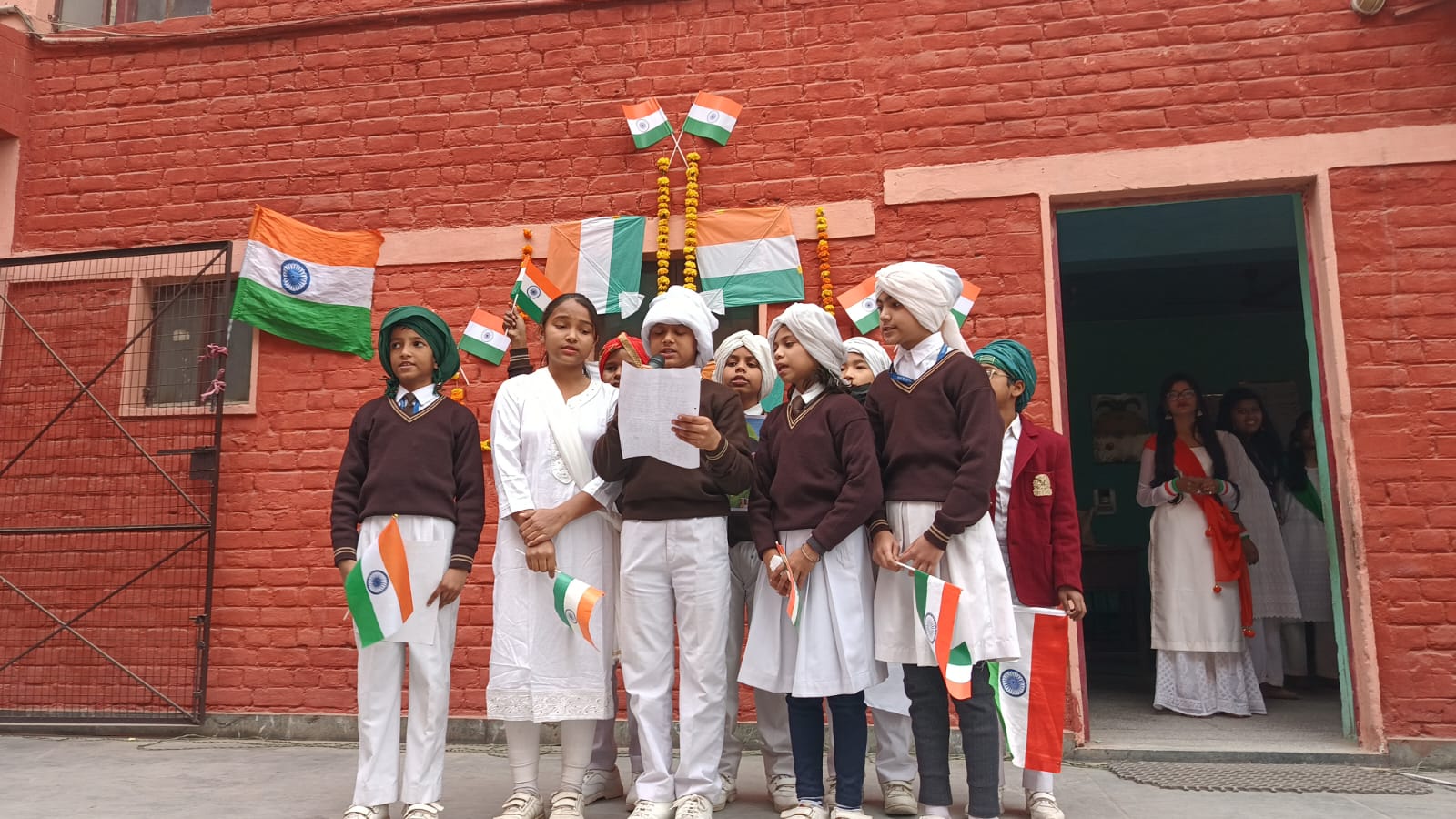 Amar Public School 17