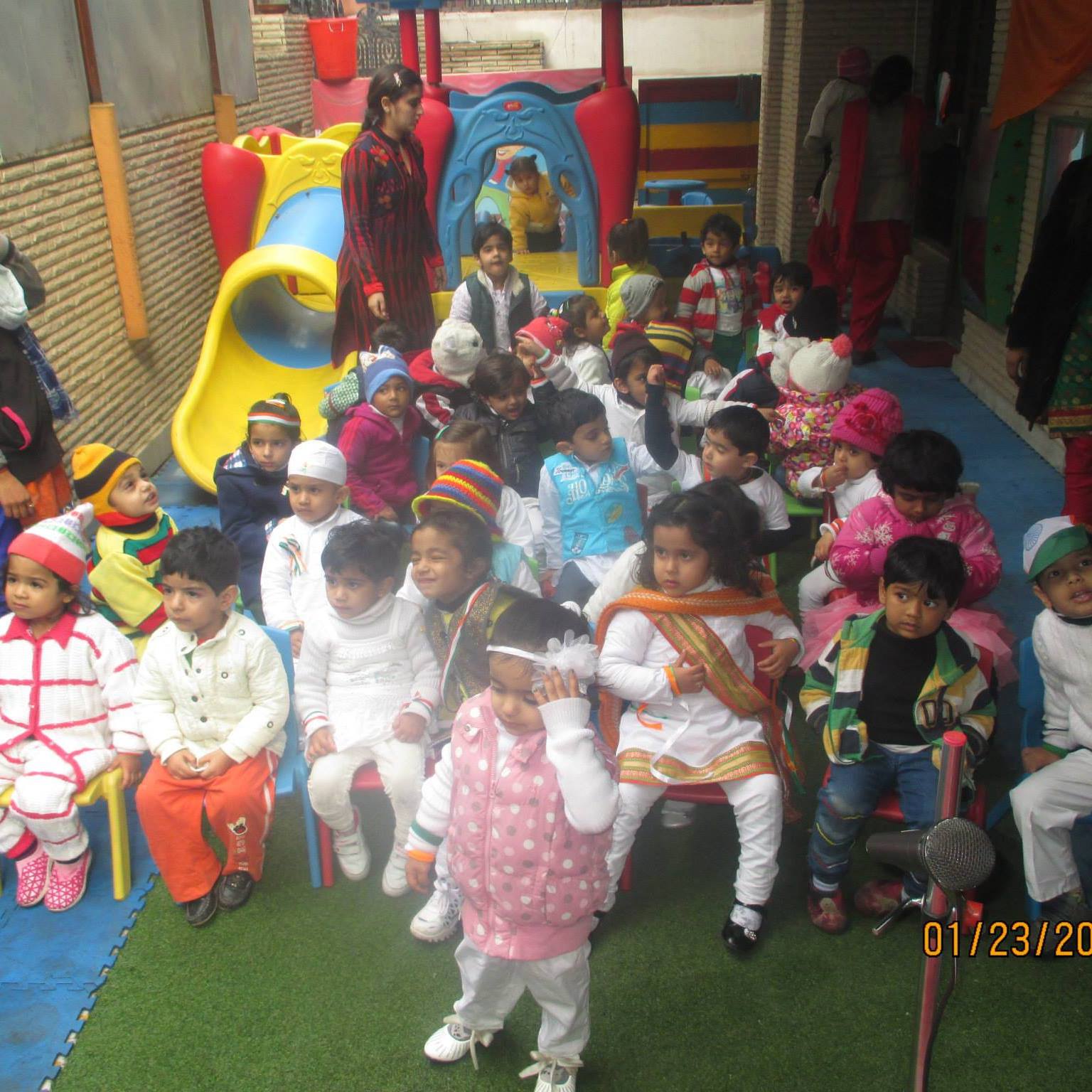 Kids Castle 25