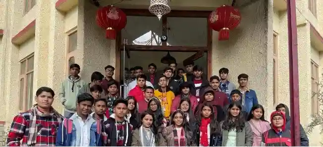 Kala Niketan international School 18