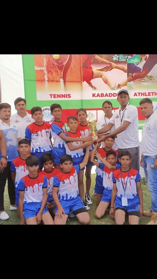 Sant Kishori Sharan Vidya Mandir 12