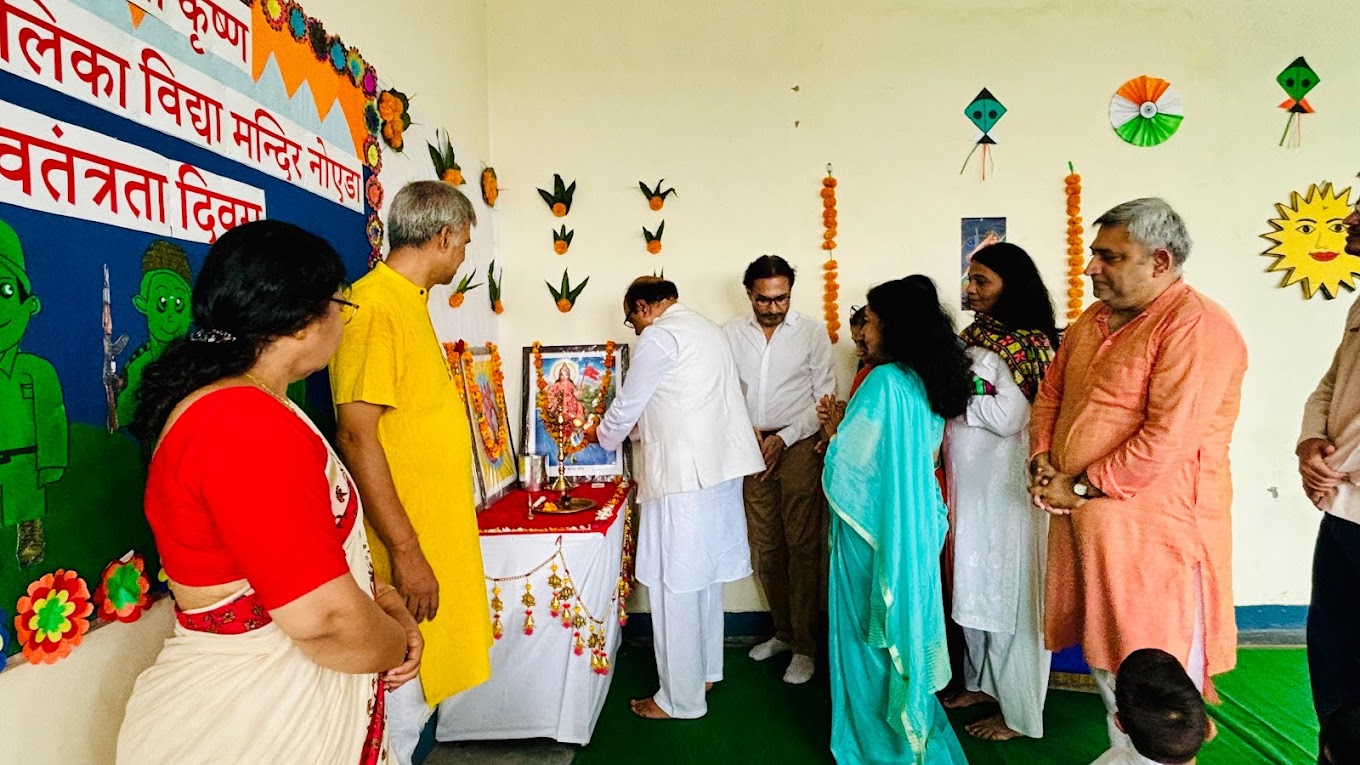 Saraswati Balika Vidya Mandir School 9
