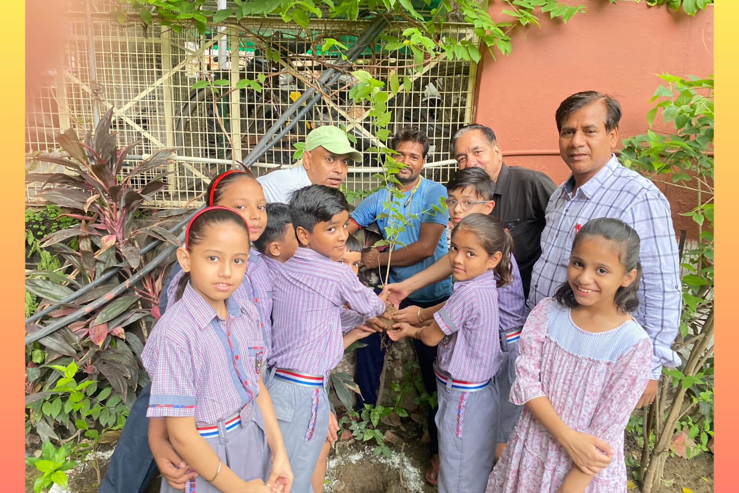 Geeta Bal Bharti Senior Secondary School campus photo 18 of 18 — Seelampur