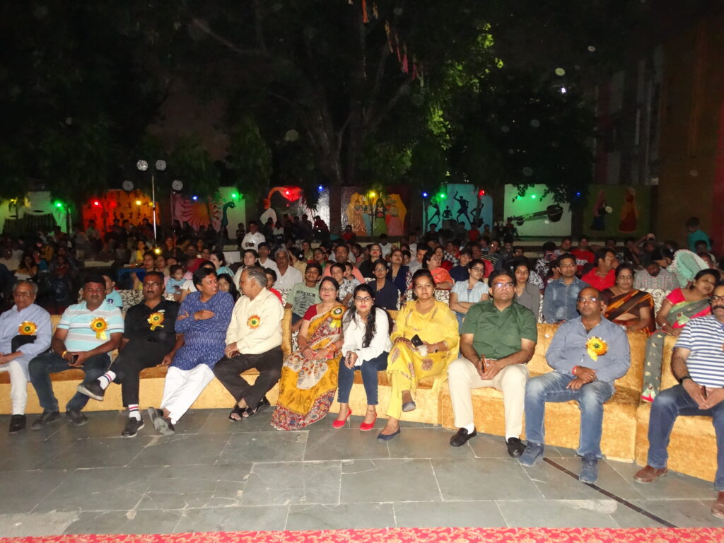 Geeta Bal Bharti Senior Secondary School campus photo 5 of 18 — Seelampur