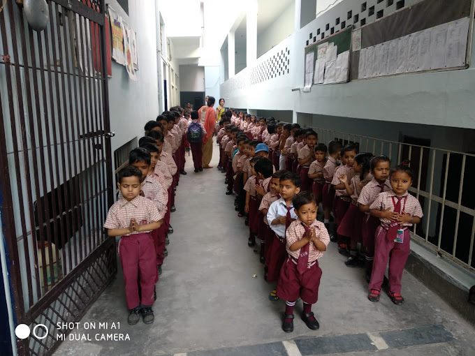 Saraswati Vidya Mandir School 7