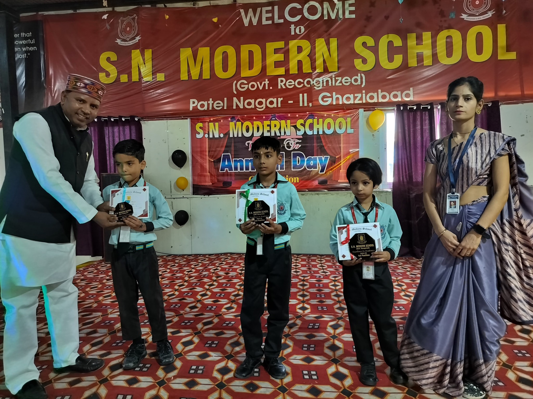 S.N. Modern School 24