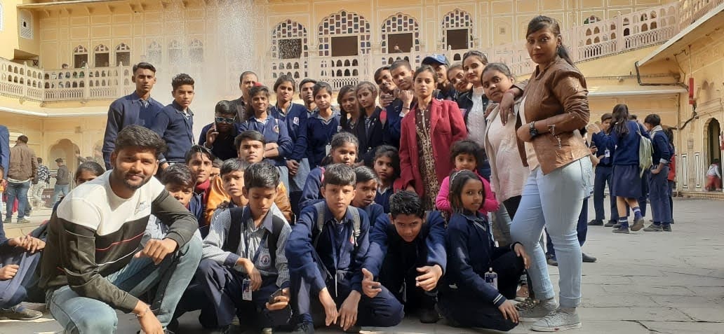 SS Vidya Niketan School 2