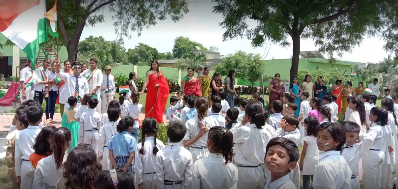 Naveen Public Senior Secondary School 2