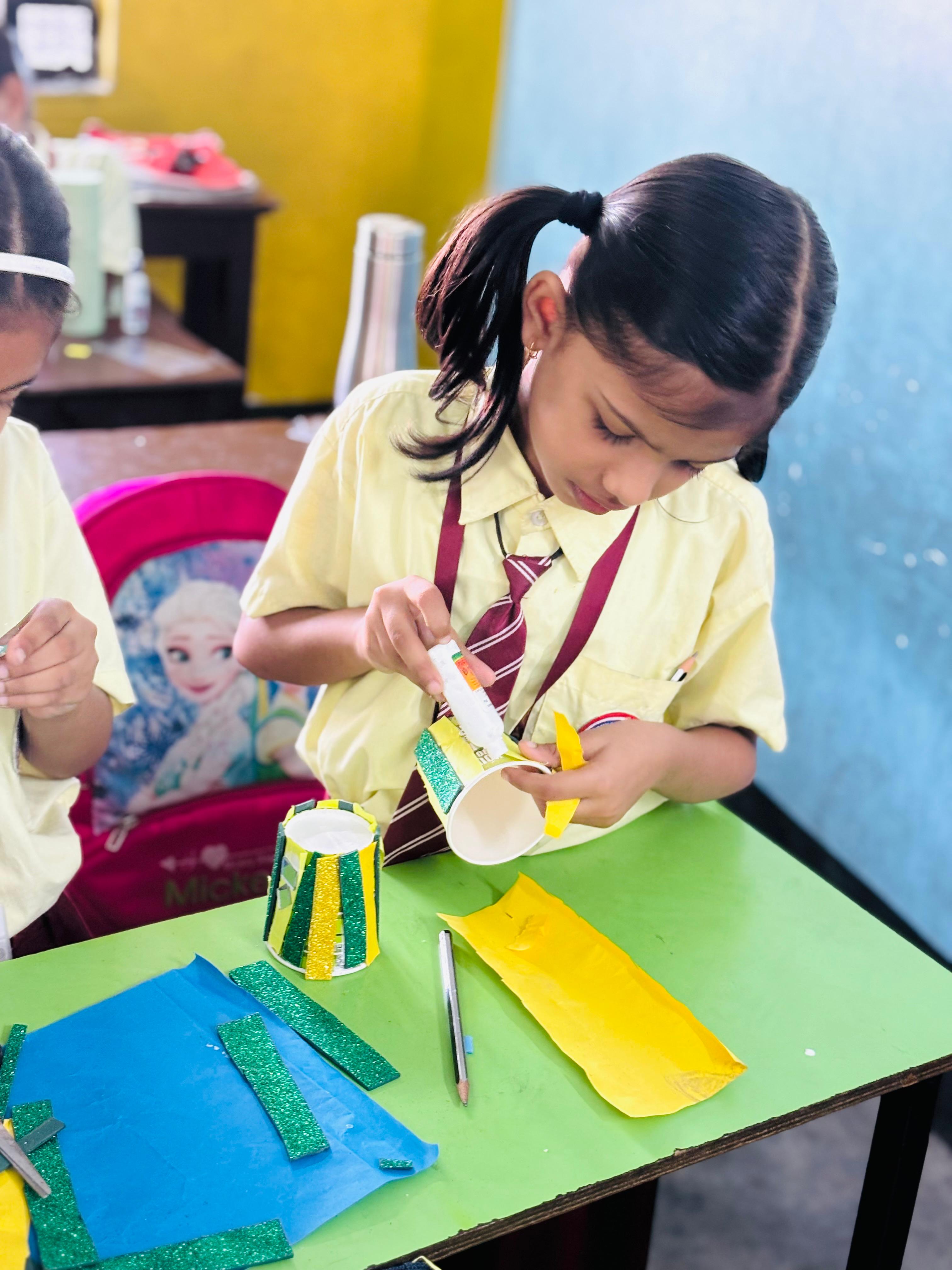 Keshav Academy English Medium School 6