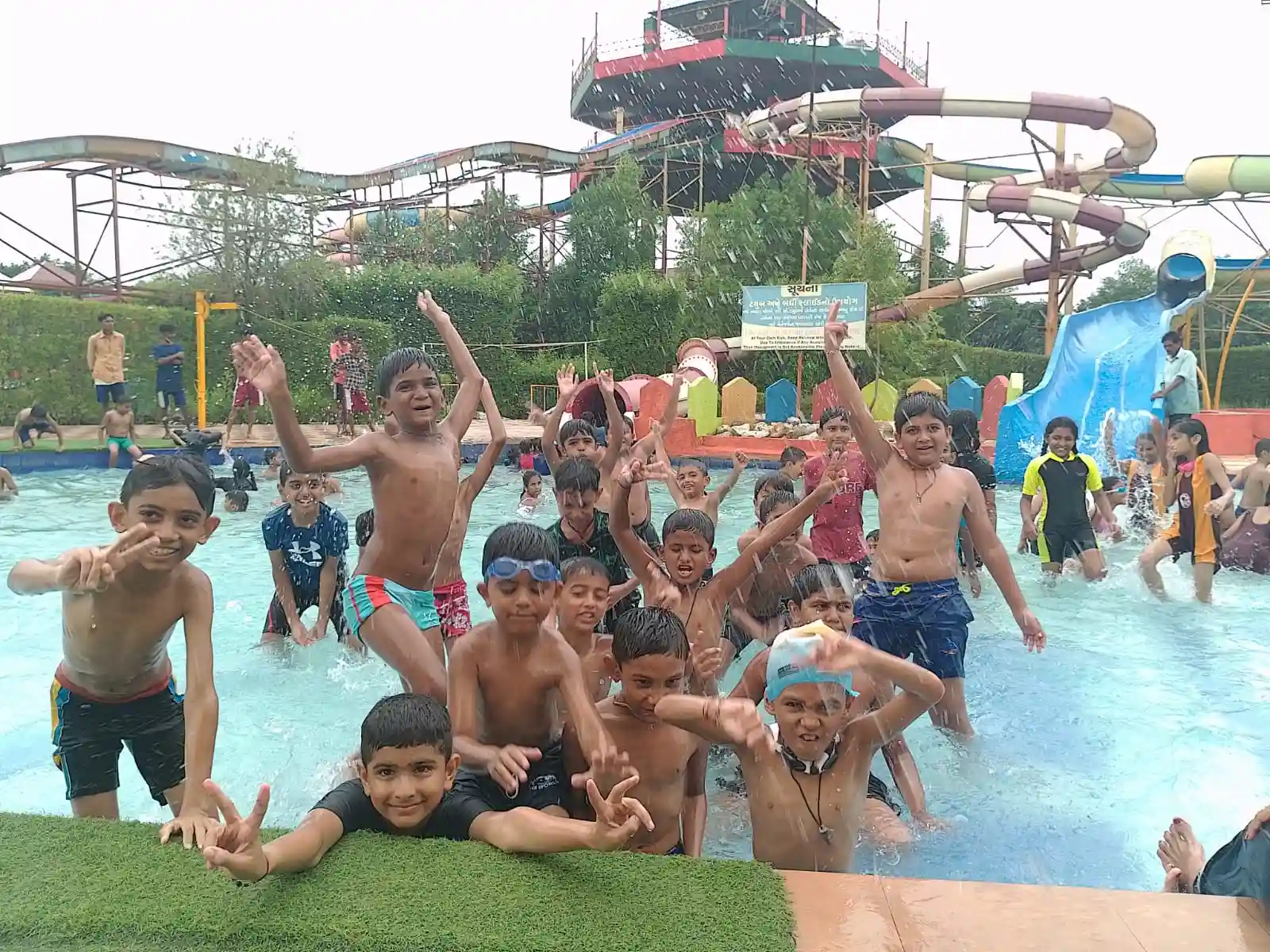Manav Kendra Gyan Mandir School 12