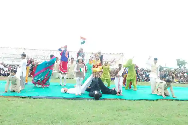 Manav School 4