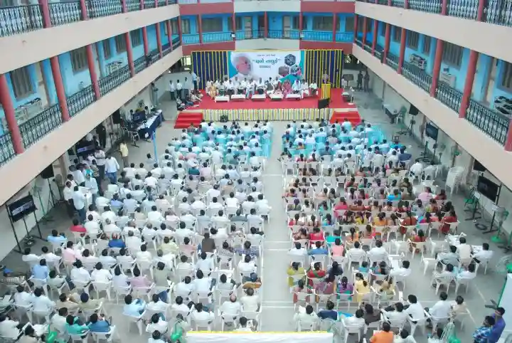 Manav School 6
