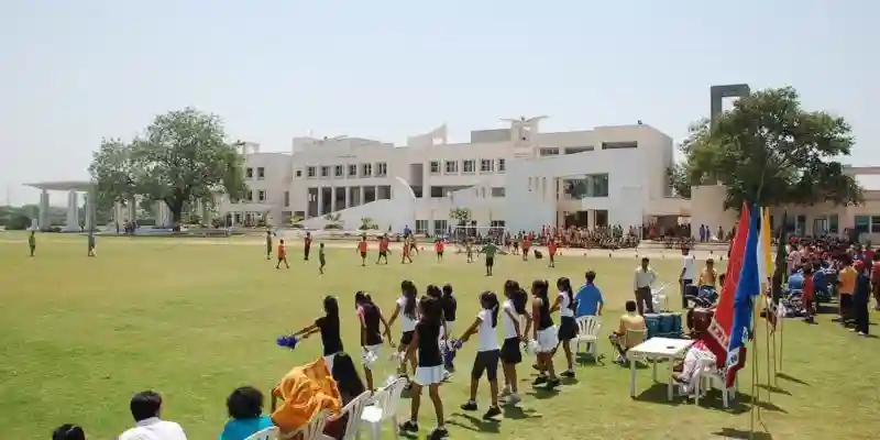 Navrachana International School 8