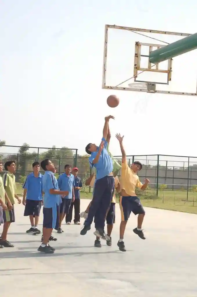 Navrachana International School 21