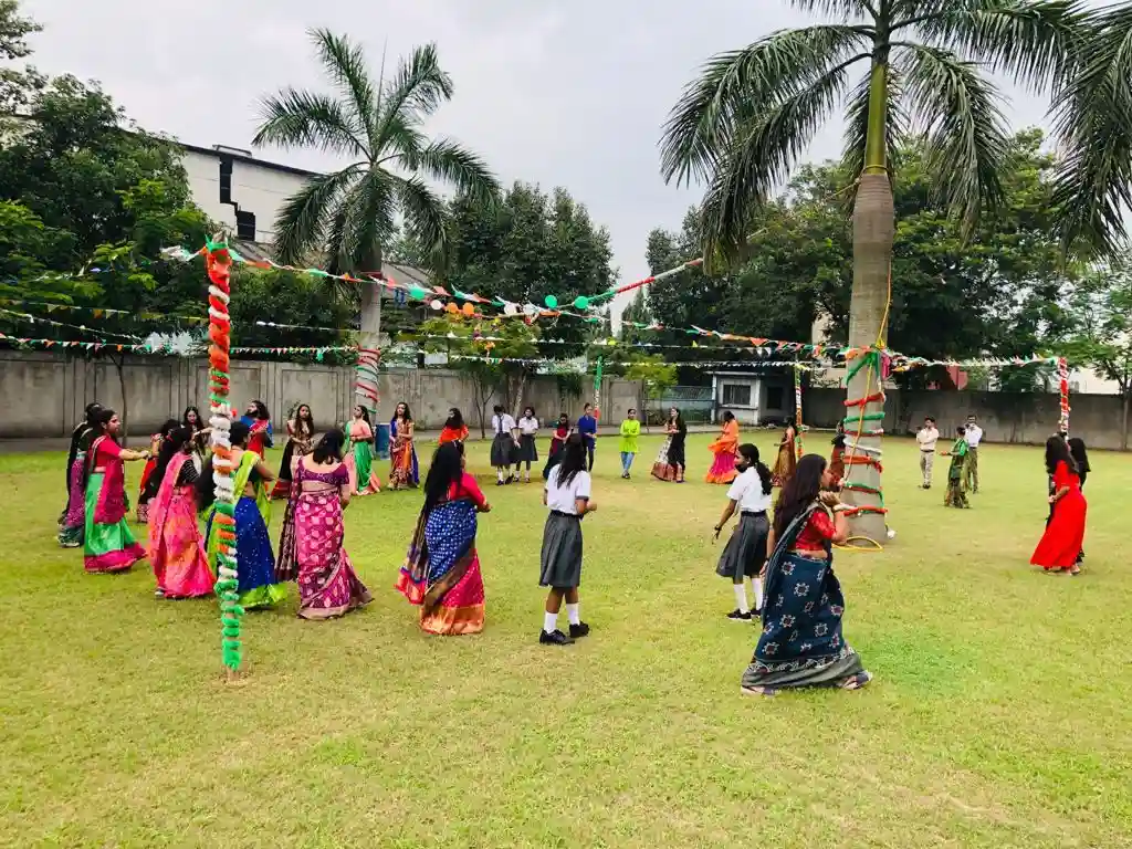 SDJ International School 10