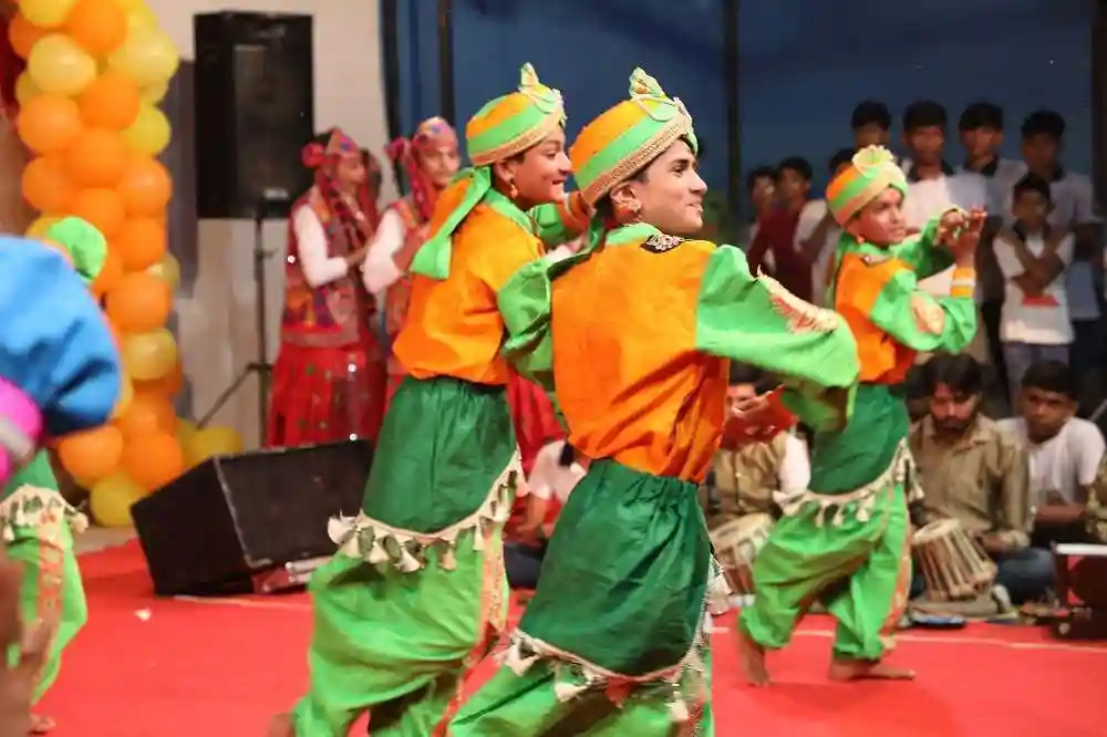 Shree Swaminarayan Gurukul 9