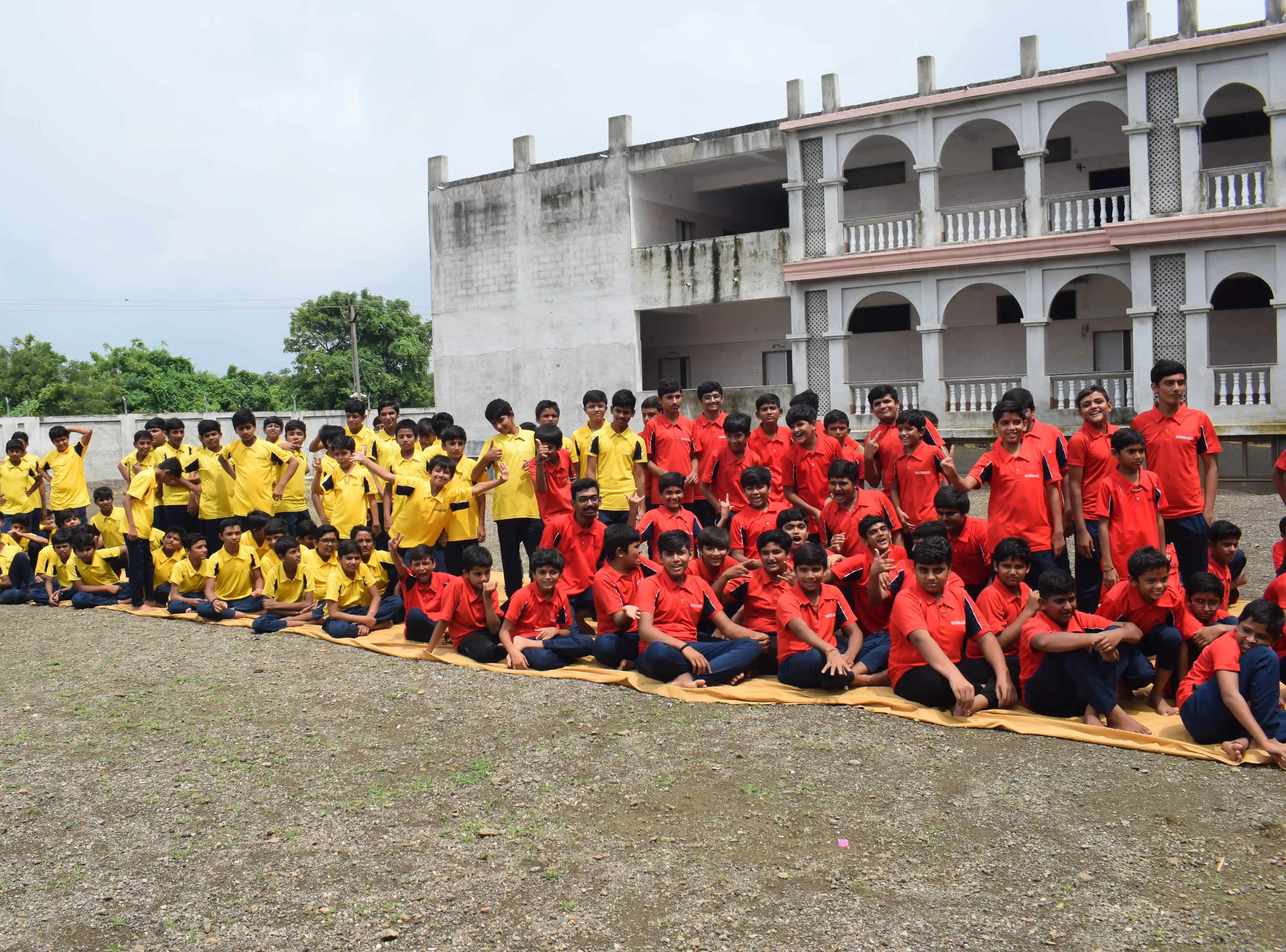 Shree Swaminarayan Gurukul International School 6