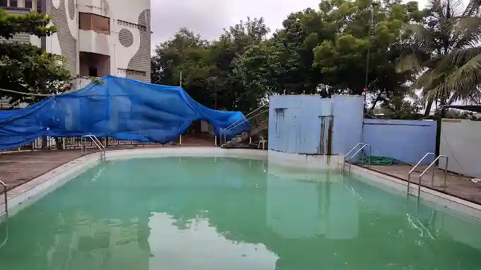 Shri Swaminarayan Mission School 4