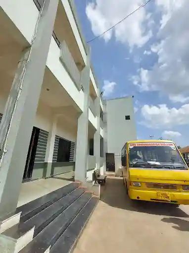 Shri Swaminarayan Mission School 8