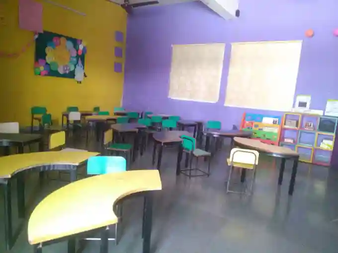 Swaminarayan Dham International School 5