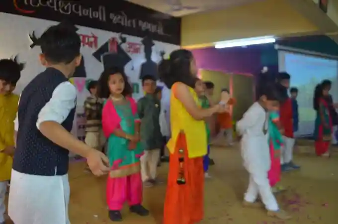 Swaminarayan Dham International School 8