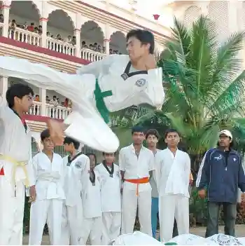 Swaminarayan Gurukul International School 5
