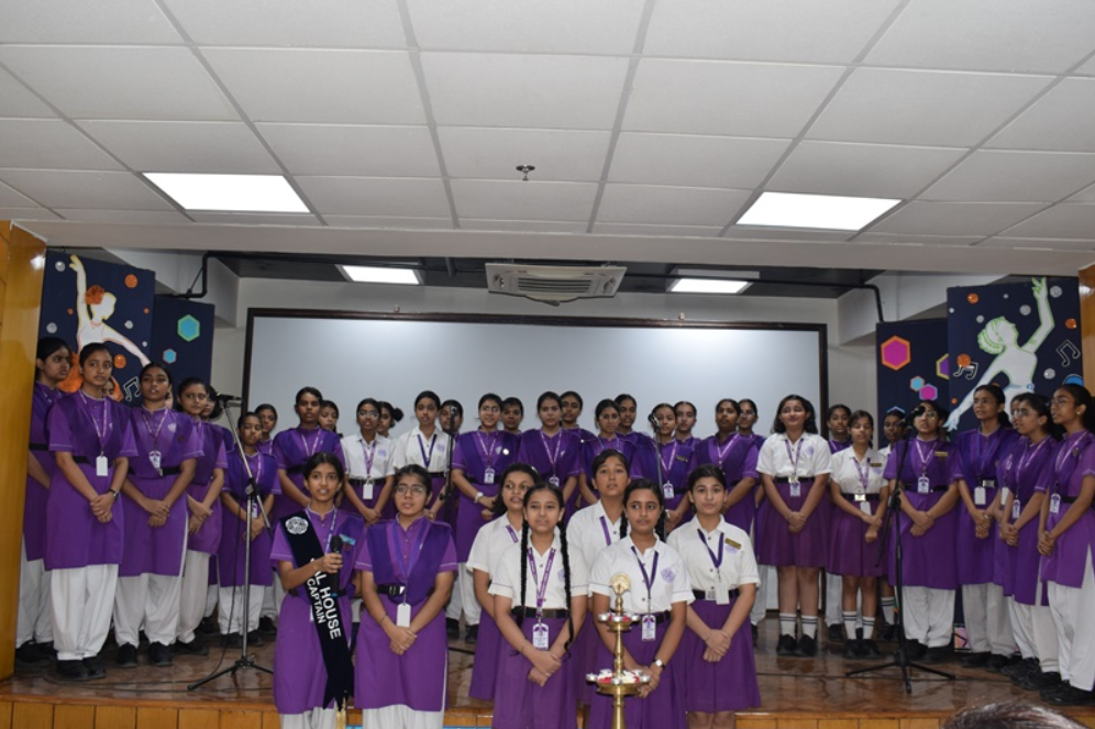 Queen Mary's School 11