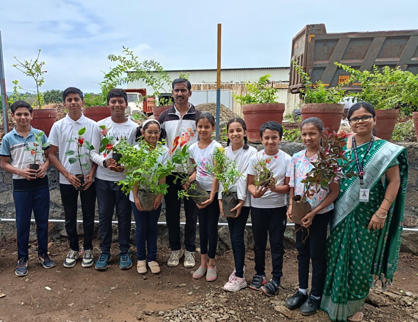 Abhinav Public School (Sinhgad Rd Branch) campus 6