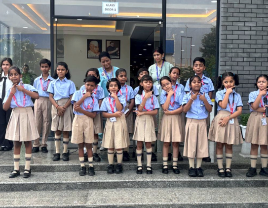 Akhilesh Das Gupta School 2