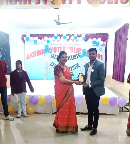 Akshar Jyoti Public School
 10