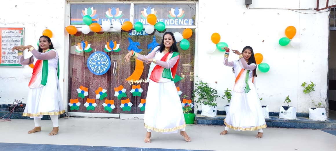Allahabad Public School
19
