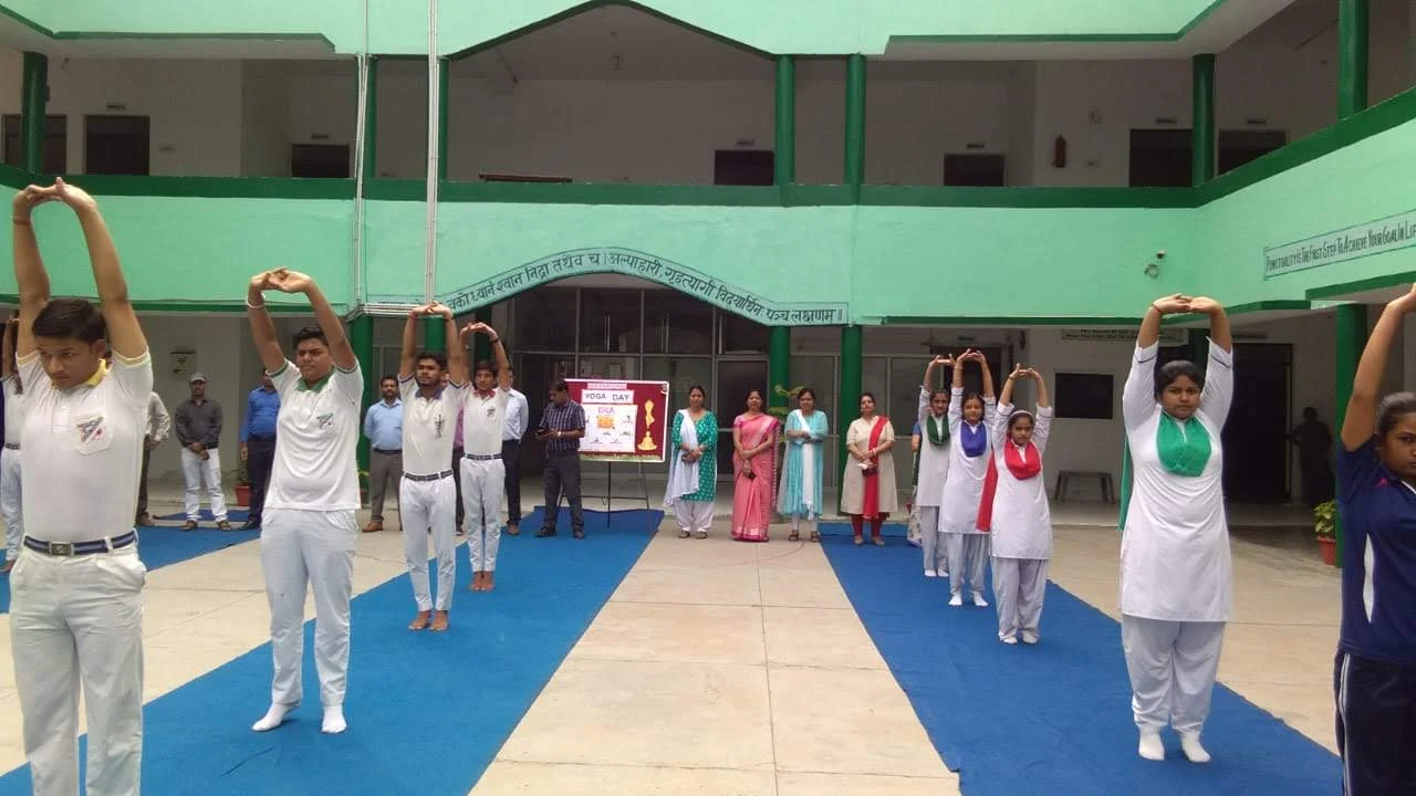 Avadh Collegiate 10