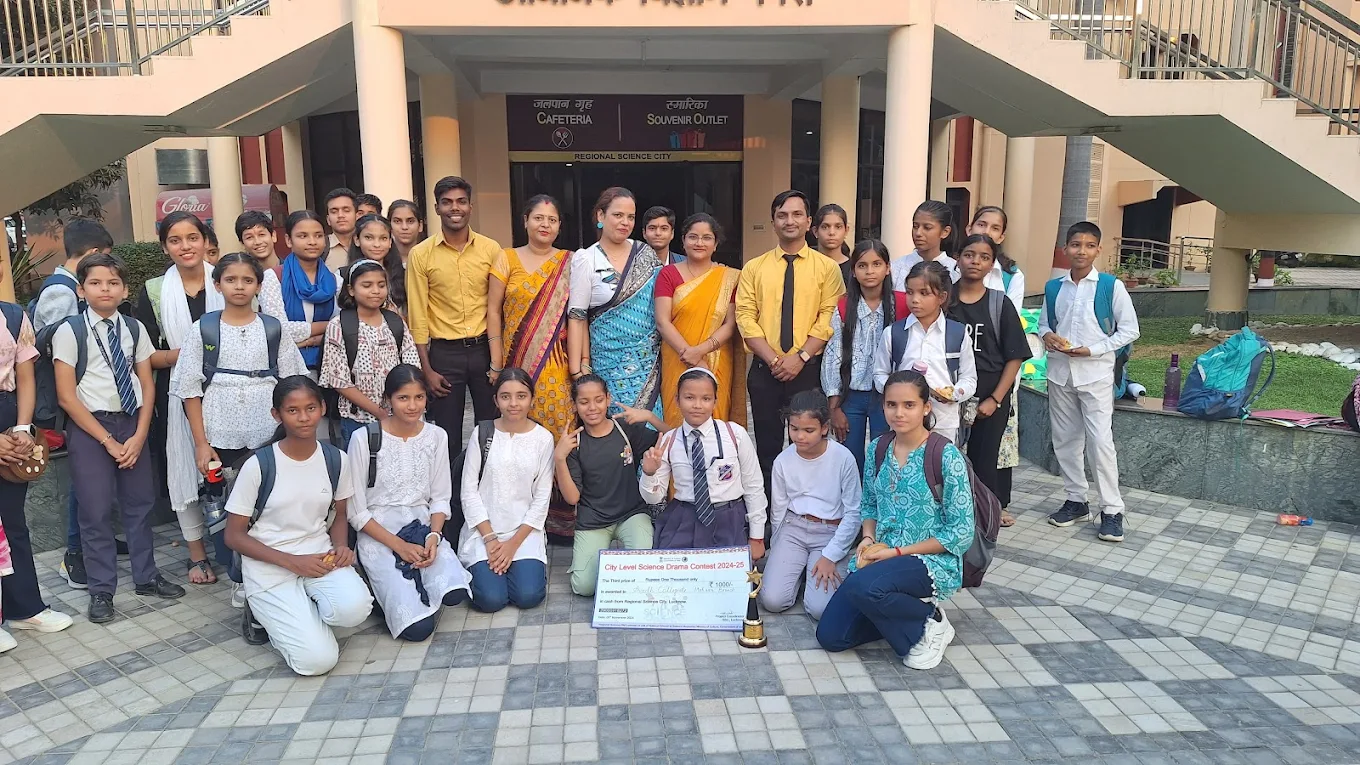 Avadh Collegiate 13