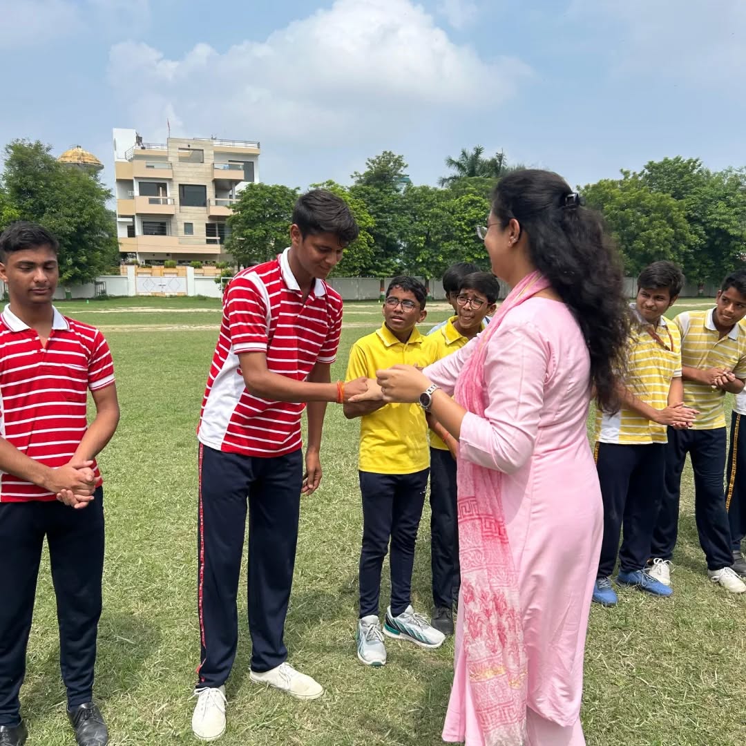 Chiranjiv Bharati School 7