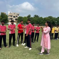 Chiranjiv Bharati School 5