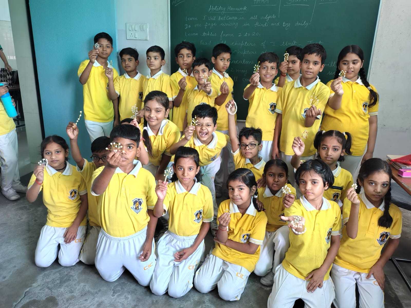 Cosmopolitan Inter College 7