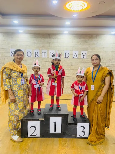 DBS Montessori School
 4