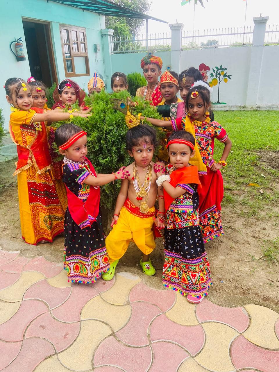 DBS Montessori School
 25