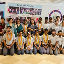 Eram Public College
 16