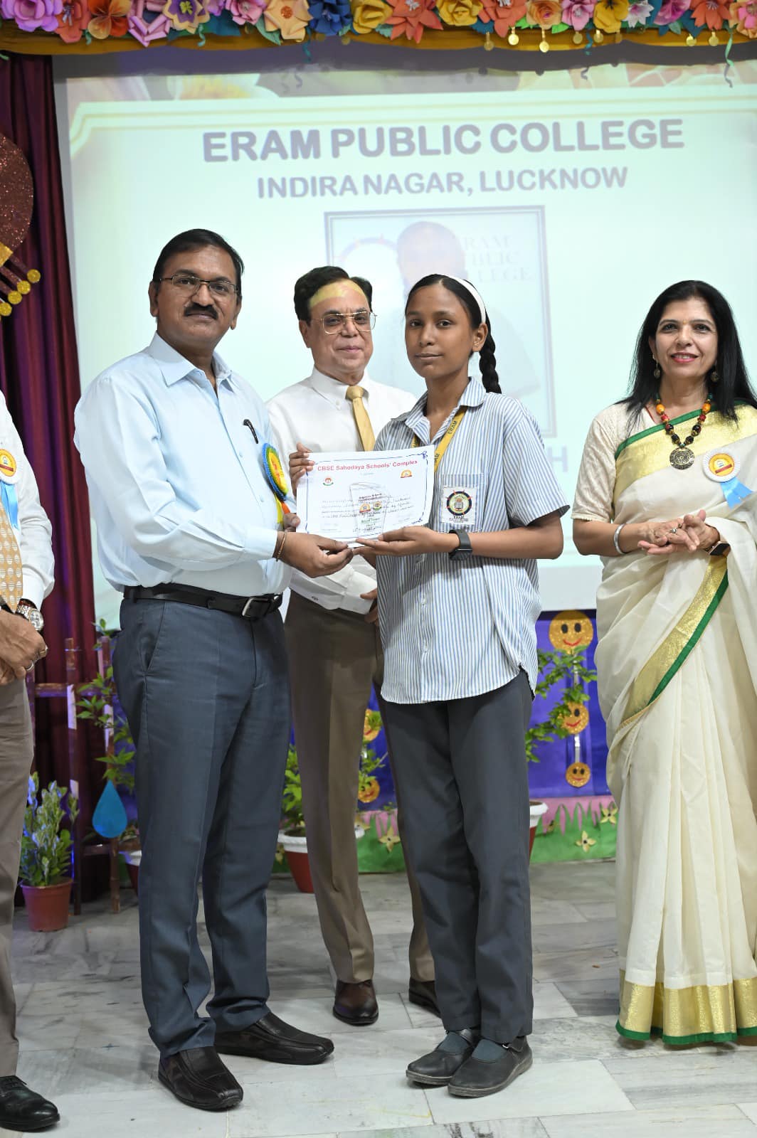 Eram Public College
 19