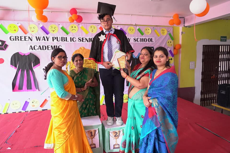 Green Way Public Senior Secondary School 11