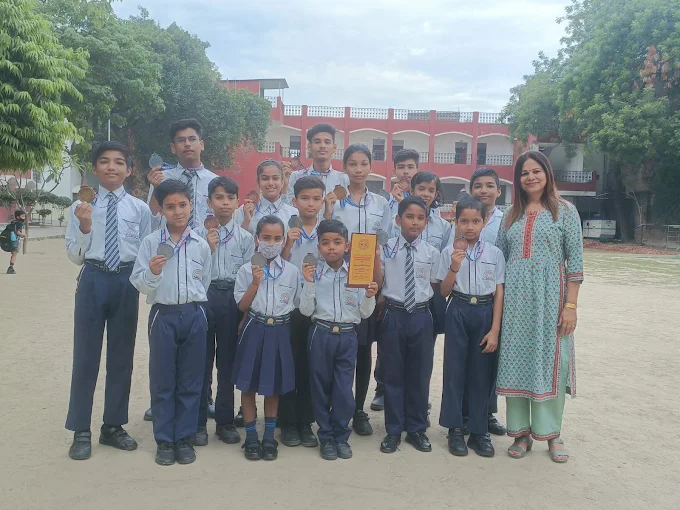 Greenfields School 7