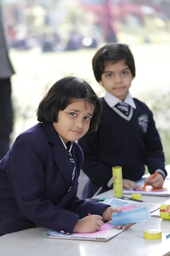 Greenfields School 10