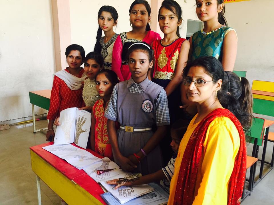 Heeralal Yadav public school
 9