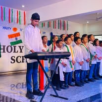 Holy Public School 7