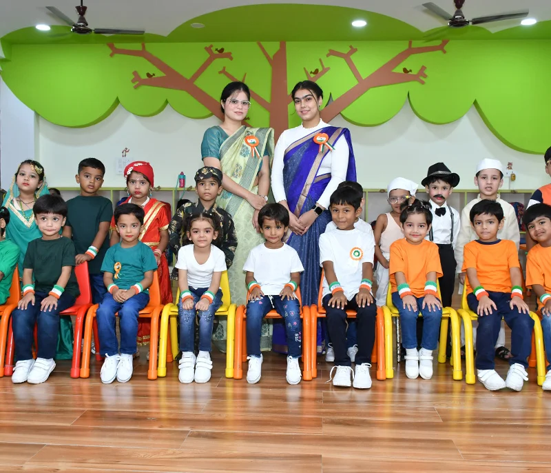 Iris Crown School 11