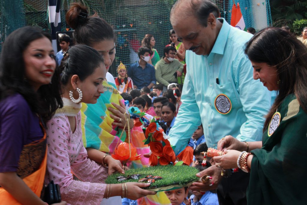 Delhi International Public School 24